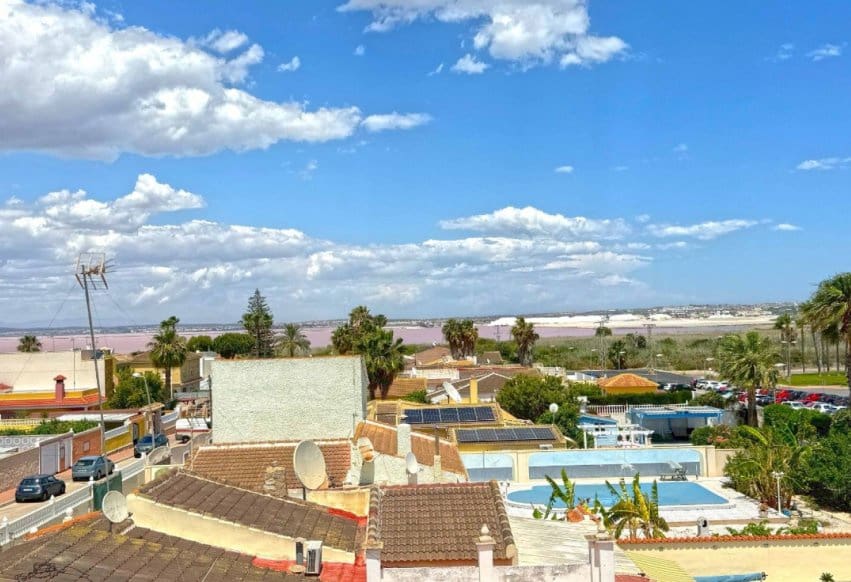 6 bedroom Villa for sale in Torrevieja with pool - € 610,000 (Ref: 9293652)