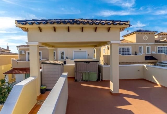 3 bedroom Villa for sale in Villamartin, Orihuela with pool - € 345,000 (Ref: 9293658)