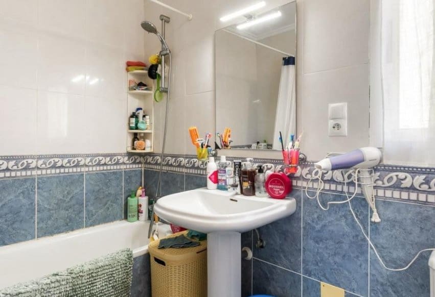 3 Zimmer Villa zu verkaufen in Villamartin mit Pool - 345.000 € (Ref: 9293658)