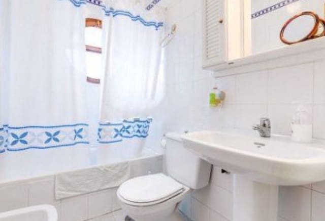 2 slaapkamer Appartement te koop in Nueva Torrevieja, Torrevieja met zwembad - € 119.000 (Ref: 9293662)