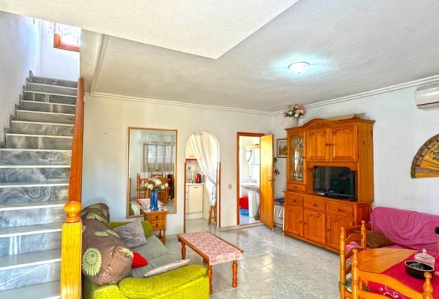 2 slaapkamer Appartement te koop in Nueva Torrevieja, Torrevieja met zwembad - € 119.000 (Ref: 9293662)