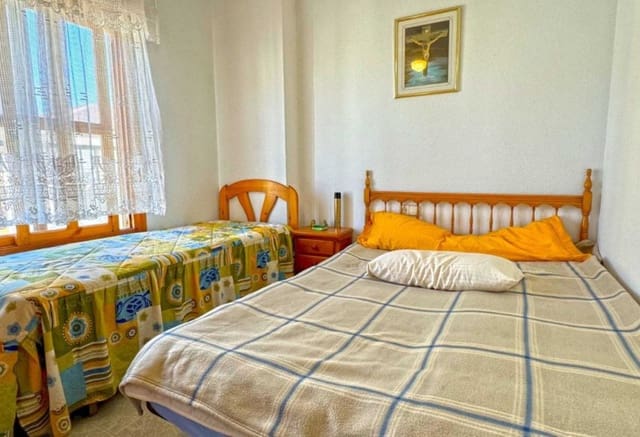 2 slaapkamer Appartement te koop in Nueva Torrevieja, Torrevieja met zwembad - € 119.000 (Ref: 9293662)