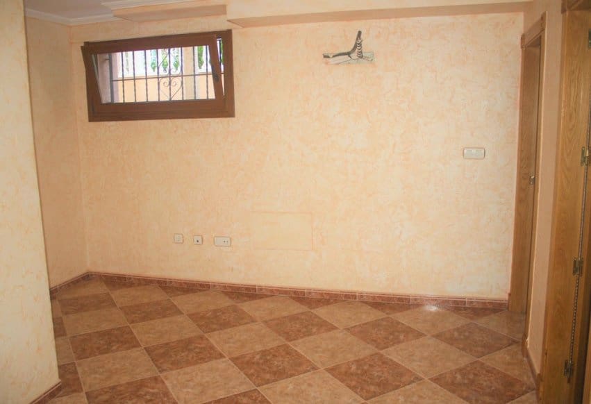 2 bedroom Apartment for sale in Los Altos with pool - € 339,000 (Ref: 9293669)