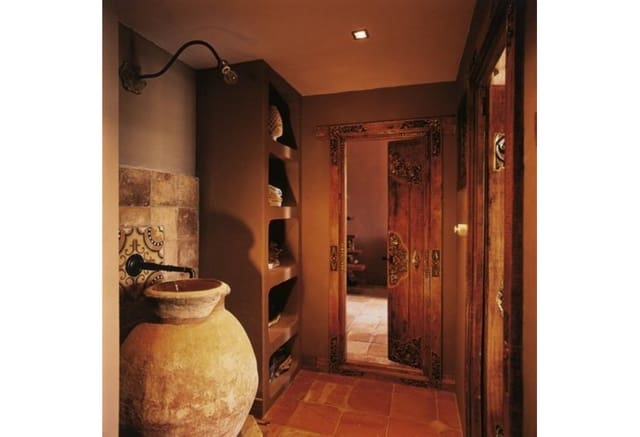 4 bedroom Villa for sale in Torremendo, Orihuela with pool - € 1,745,000 (Ref: 9293671)