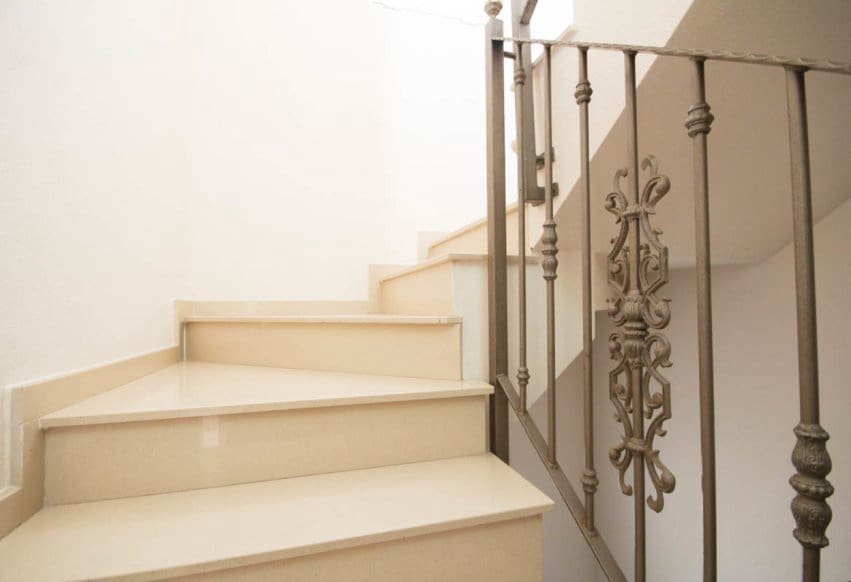 5 sypialnia Willa na sprzedaż w La Zenia z basenem - 600 000 € (Ref: 9293674)