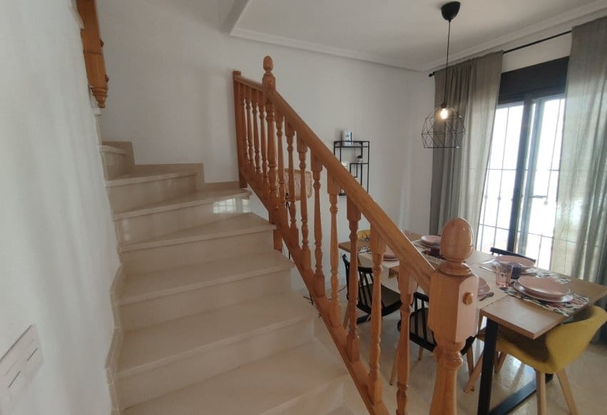 3 makuuhuone Huoneisto myytävänä paikassa San Miguel de Salinas mukana uima-altaan - 229 000 € (Ref: 9293676)