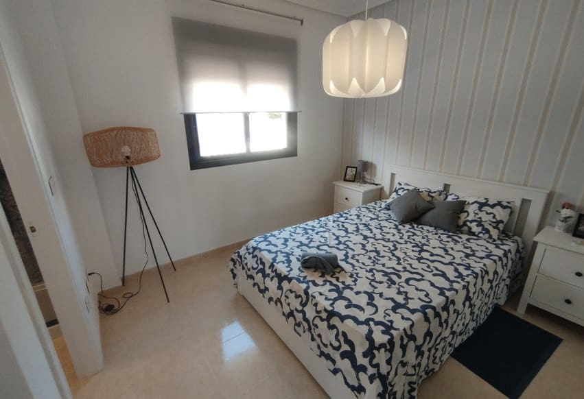 3 makuuhuone Huoneisto myytävänä paikassa San Miguel de Salinas mukana uima-altaan - 229 000 € (Ref: 9293676)