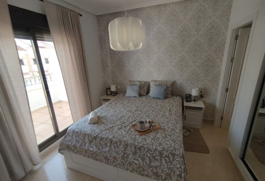 3 makuuhuone Huoneisto myytävänä paikassa San Miguel de Salinas mukana uima-altaan - 229 000 € (Ref: 9293676)