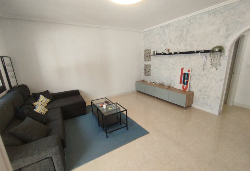 3 makuuhuone Huoneisto myytävänä paikassa San Miguel de Salinas mukana uima-altaan - 229 000 € (Ref: 9293676)