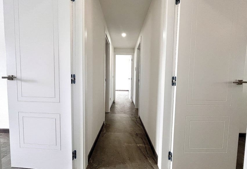 6 quarto Moradia para venda em Torrevieja com piscina - 1 050 000 € (Ref: 9293677)