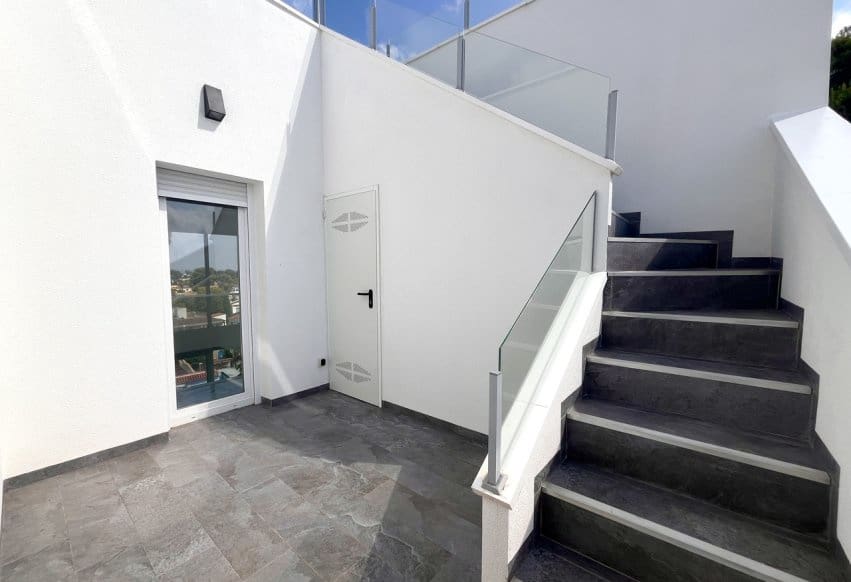 6 quarto Moradia para venda em Torrevieja com piscina - 1 050 000 € (Ref: 9293677)