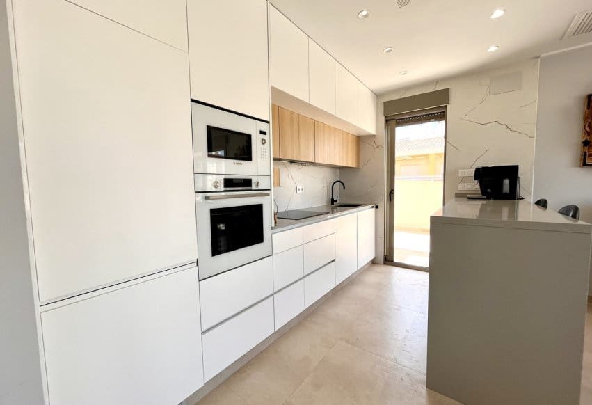 2 quarto Penthouse para venda em Torre de la Horadada - 495 000 € (Ref: 9293678)