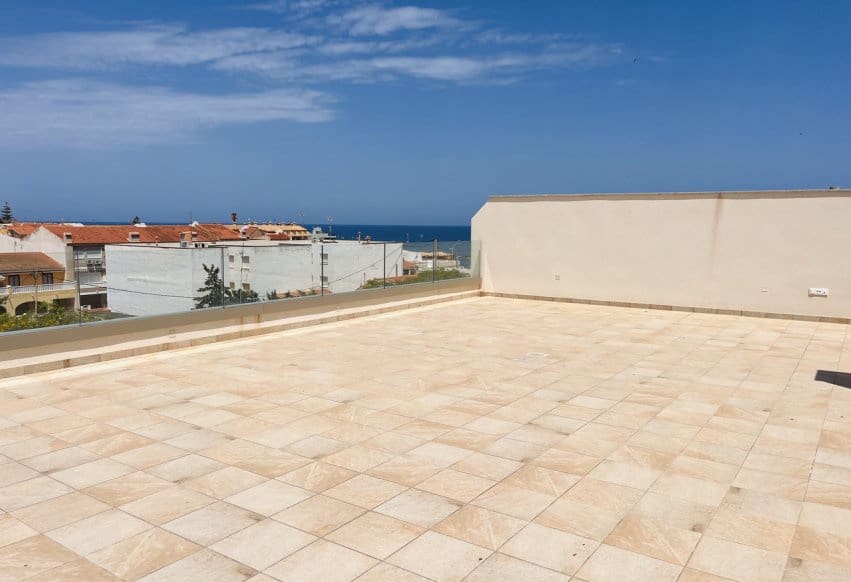 2 quarto Penthouse para venda em Torre de la Horadada - 495 000 € (Ref: 9293678)