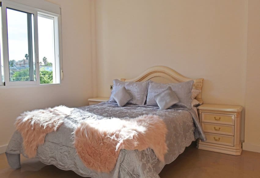 5 bedroom Villa for sale in Torremendo with pool - € 495,000 (Ref: 9293681)