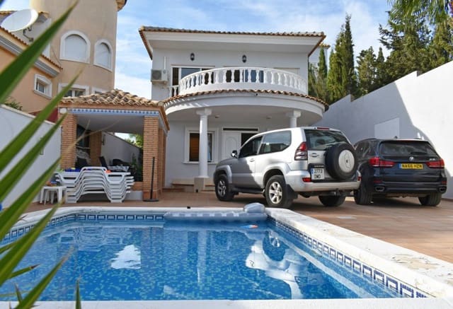 5 bedroom Villa for sale in Torremendo, Orihuela with pool - € 495,000 (Ref: 9293681)