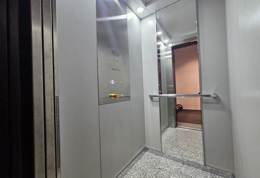 4 bedroom Villa for sale in Cabo Roig with pool - € 4,750,000 (Ref: 9293684)