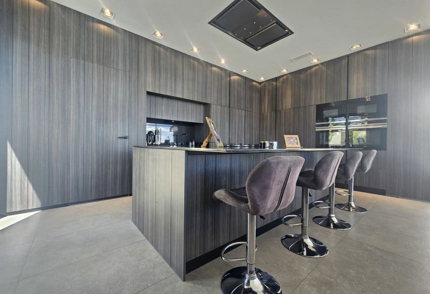 4 bedroom Villa for sale in Cabo Roig with pool - € 4,750,000 (Ref: 9293684)