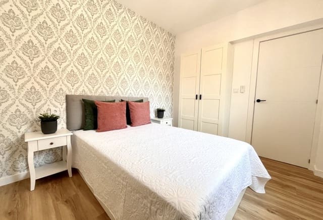 3 slaapkamer Appartement te koop in Playa Flamenca, Orihuela met zwembad - € 288.000 (Ref: 9293687)