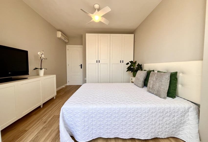 3 slaapkamer Appartement te koop in Orihuela Costa met zwembad - € 288.000 (Ref: 9293687)