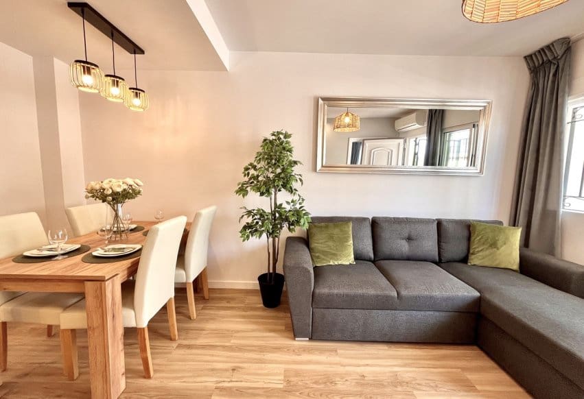 3 slaapkamer Appartement te koop in Orihuela Costa met zwembad - € 288.000 (Ref: 9293687)