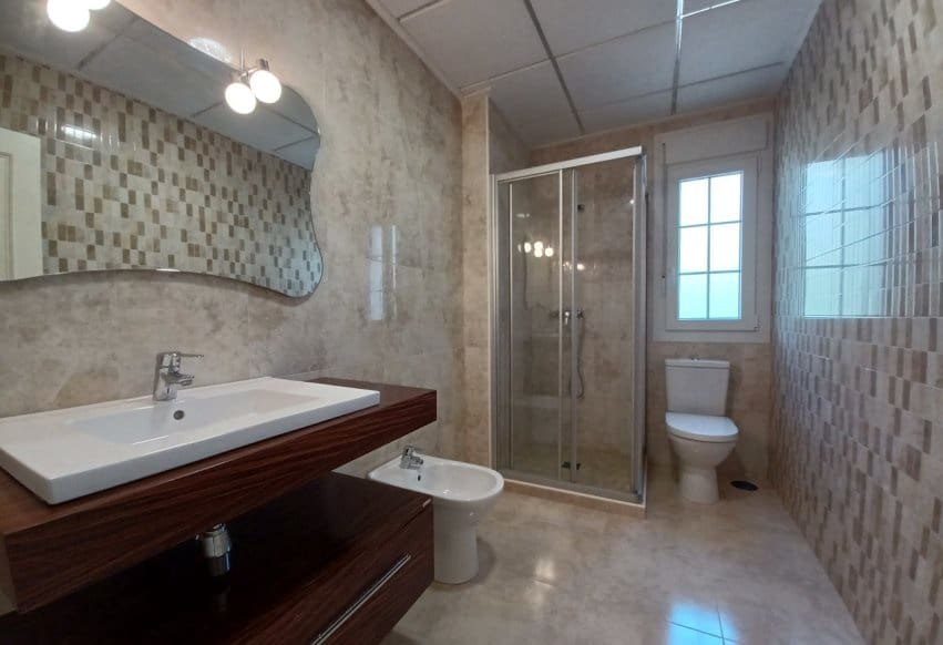 5 bedroom Villa for sale in Cabo Roig with pool - € 910,000 (Ref: 9293689)