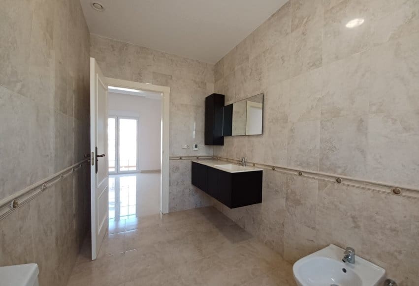 5 bedroom Villa for sale in Cabo Roig with pool - € 910,000 (Ref: 9293689)