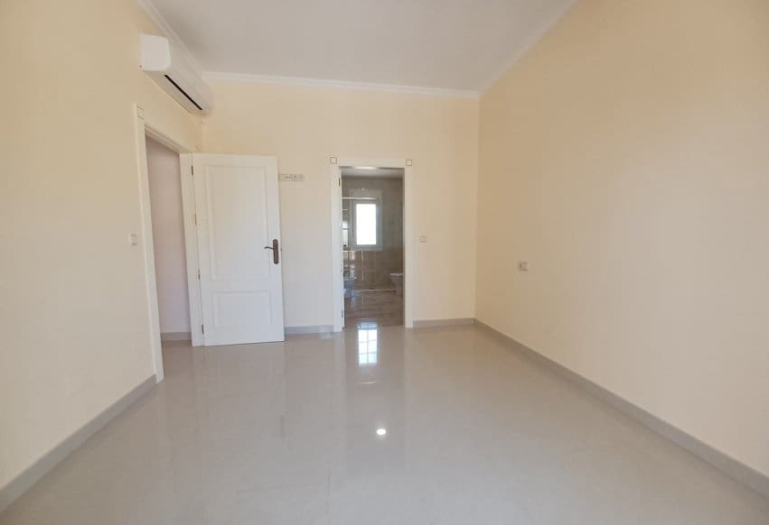 5 bedroom Villa for sale in Cabo Roig with pool - € 910,000 (Ref: 9293689)