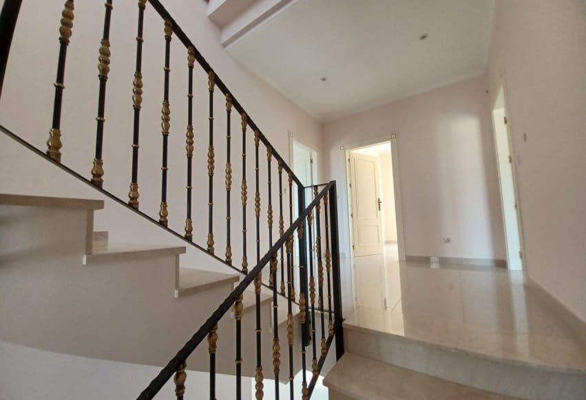 5 bedroom Villa for sale in Cabo Roig with pool - € 910,000 (Ref: 9293689)