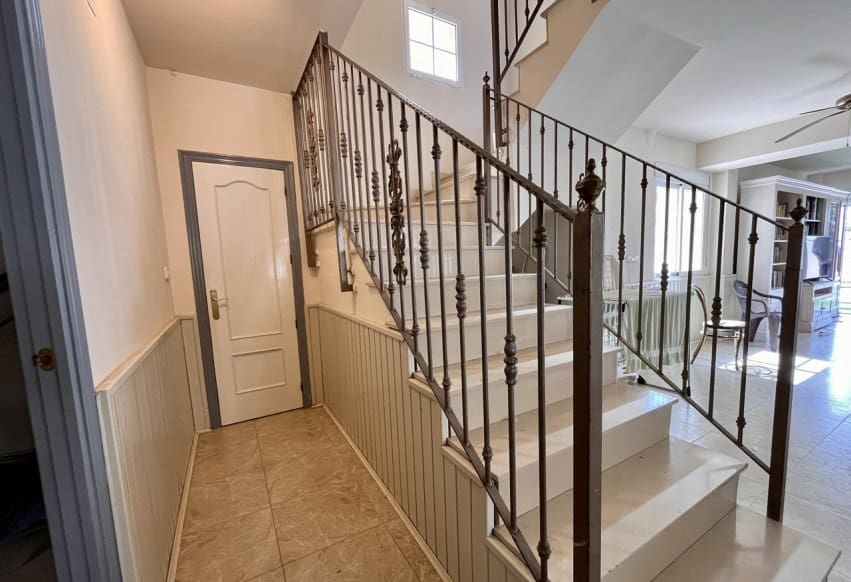 5 soveværelse Villa til salg i La Zenia med swimmingpool - € 600.000 (Ref: 9293690)