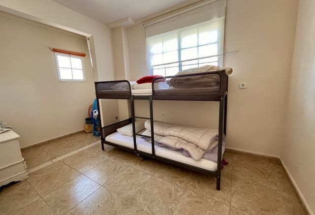 5 soveværelse Villa til salg i La Zenia, Orihuela med swimmingpool - € 600.000 (Ref: 9293690)