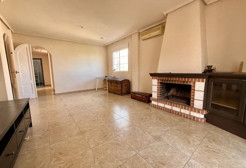 5 soveværelse Villa til salg i La Zenia med swimmingpool - € 600.000 (Ref: 9293690)