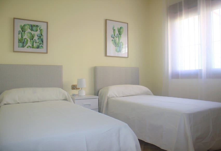 3 bedroom Villa for sale in Los Altos with pool - € 500,000 (Ref: 9293695)