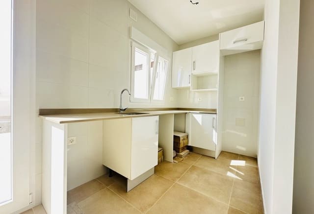 3 makuuhuone Huvila myytävänä paikassa Pilar de la Horadada ciudad, Pilar de la Horadada - 265 000 € (Ref: 9293697)