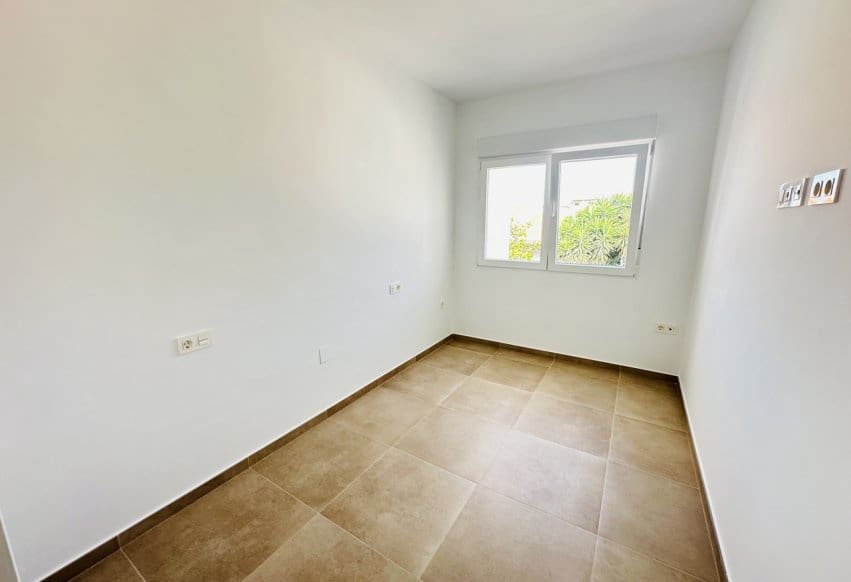 3 bedroom Villa for sale in Pilar de la Horadada - € 265,000 (Ref: 9293697)