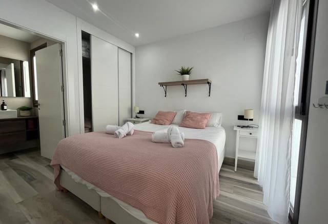 3 bedroom Villa for sale in Los Altos with pool - € 479,000 (Ref: 9293698)