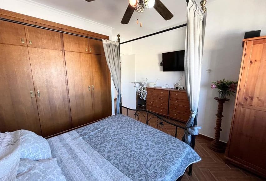 3 bedroom Villa for sale in Fortuna with pool - € 399,000 (Ref: 9293701)