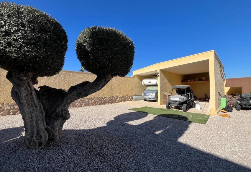 3 bedroom Villa for sale in Fortuna with pool - € 399,000 (Ref: 9293701)