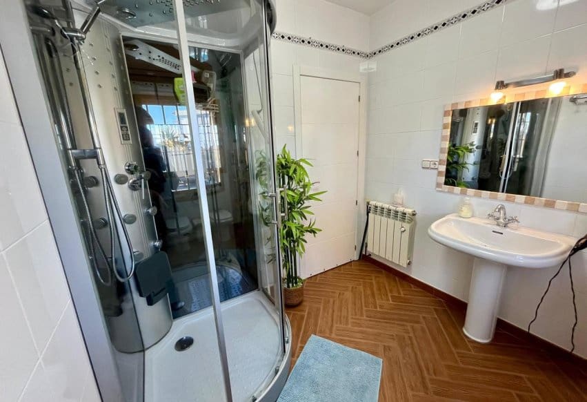 3 bedroom Villa for sale in Fortuna with pool - € 399,000 (Ref: 9293701)