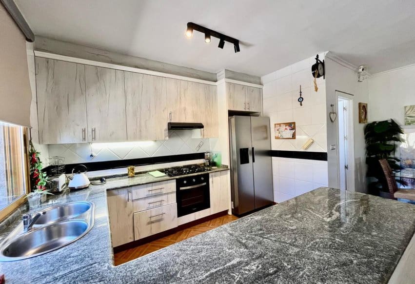 3 bedroom Villa for sale in Fortuna with pool - € 399,000 (Ref: 9293701)