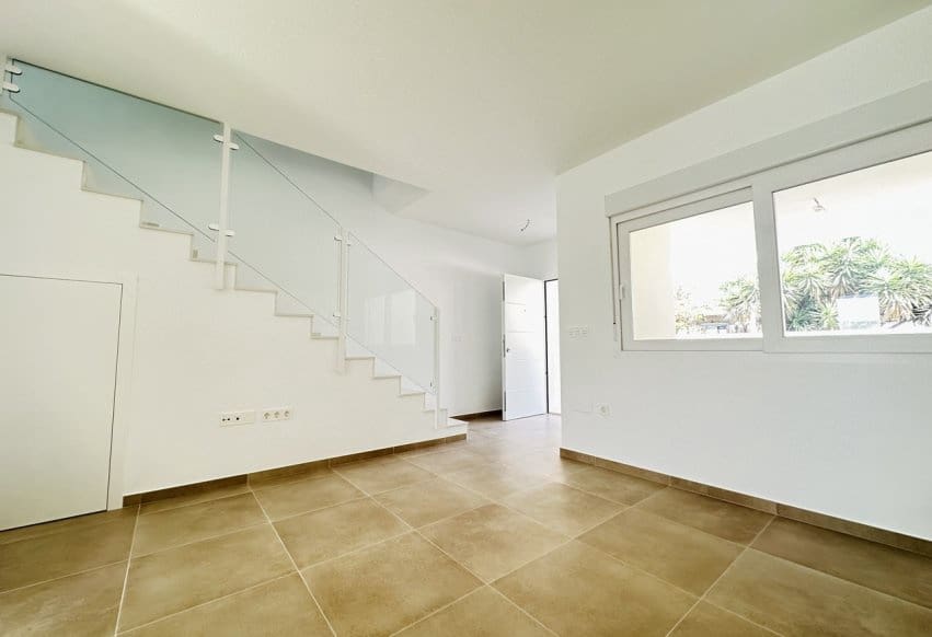 3 bedroom Villa for sale in Pilar de la Horadada - € 265,000 (Ref: 9293702)