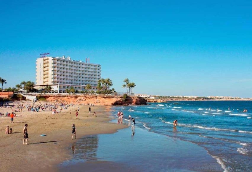 3 bedroom Villa for sale in Orihuela Costa with pool - € 1,200,000 (Ref: 9293704)