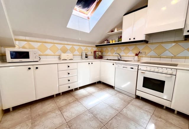 3 sypialnia Penthouse na sprzedaż w Dehesa de Campoamor, Orihuela z basenem - 239 000 € (Ref: 9293705)