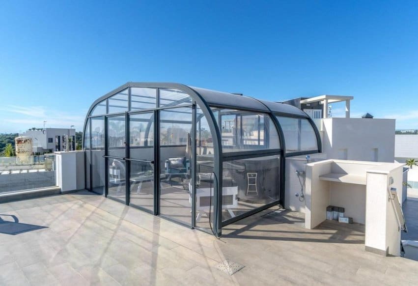 3 bedroom Villa for sale in Campoamor with pool - € 1,250,000 (Ref: 9293708)