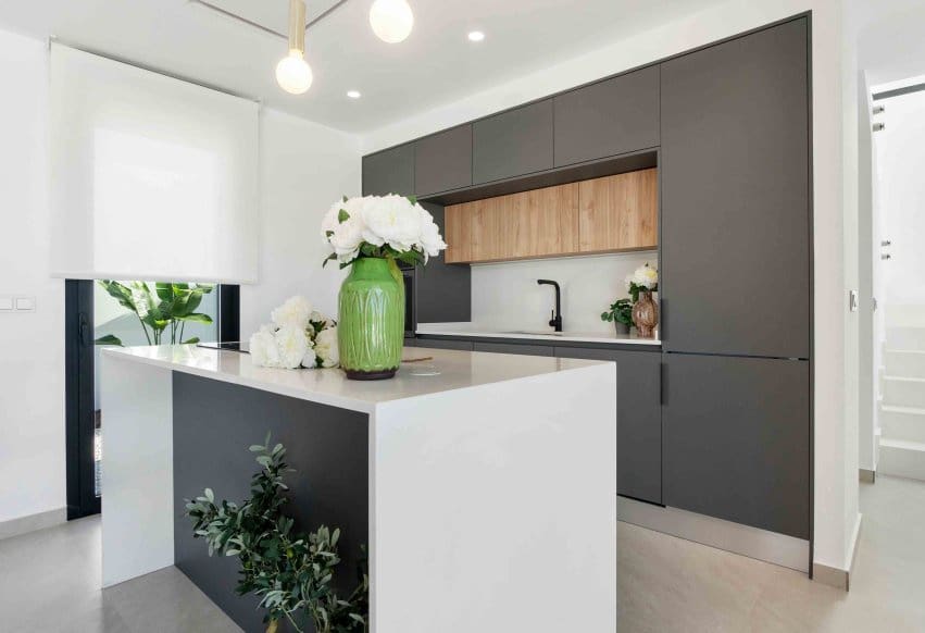 3 bedroom Villa for sale in Rojales - € 549,000 (Ref: 9293717)