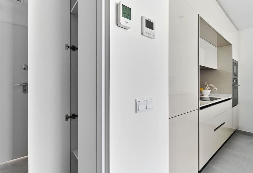 2 soveværelse Bungalow til salg i Torrevieja med swimmingpool - € 380.000 (Ref: 9293720)