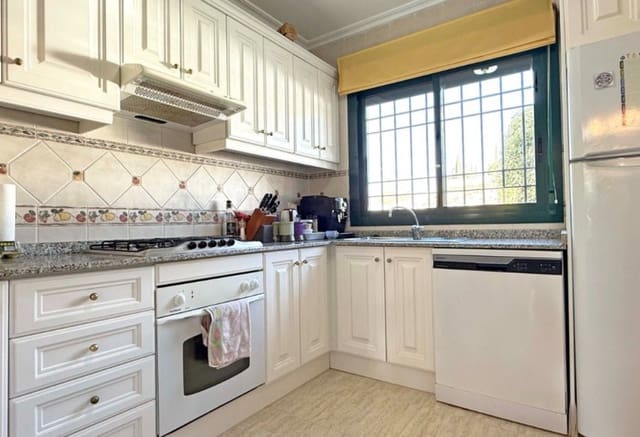 2 slaapkamer Appartement te koop in Lomas de Cabo Roig - Los Dolses, Orihuela met zwembad - € 215.000 (Ref: 9293728)