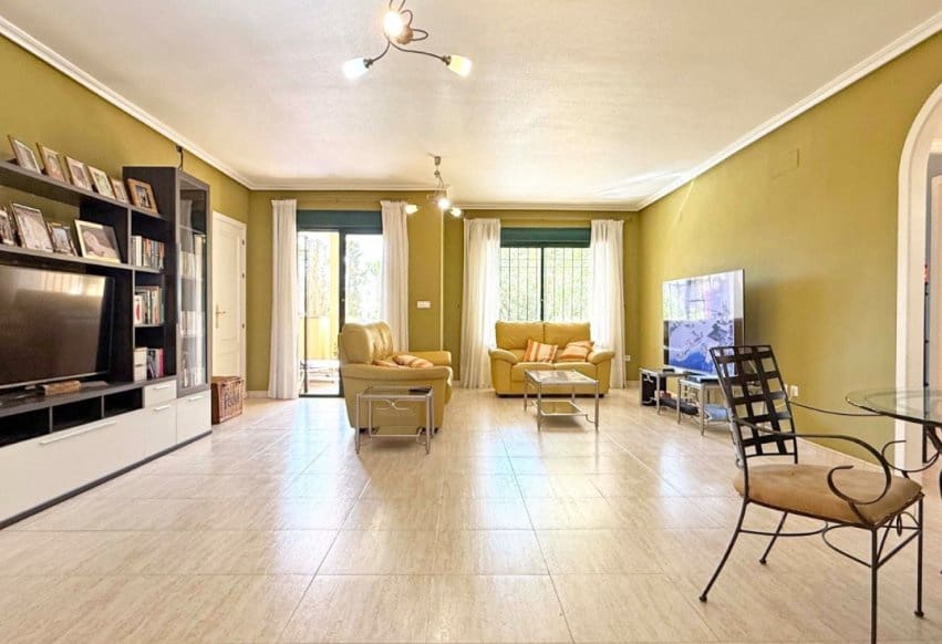 2 bedroom Apartment for sale in Orihuela Costa with pool - € 215,000 (Ref: 9293728)