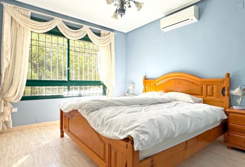 2 bedroom Apartment for sale in Orihuela Costa with pool - € 215,000 (Ref: 9293728)