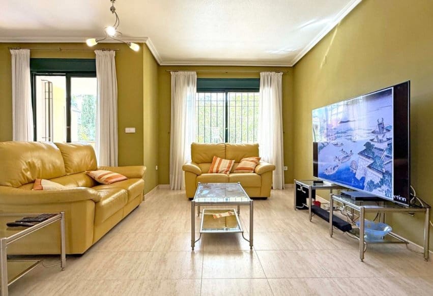 2 bedroom Apartment for sale in Orihuela Costa with pool - € 215,000 (Ref: 9293728)