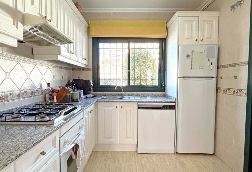 2 bedroom Apartment for sale in Orihuela Costa with pool - € 215,000 (Ref: 9293728)